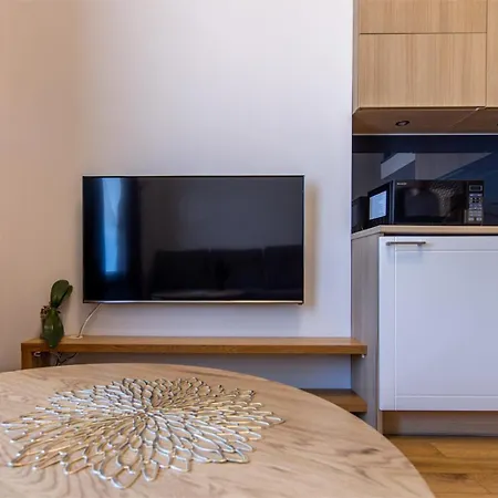 Modern Duplex 15 Apartment