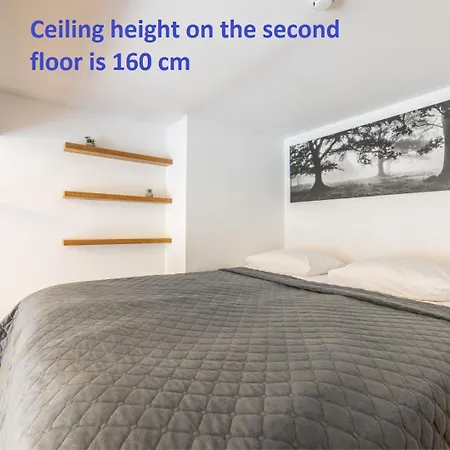 Modern Duplex 15 *